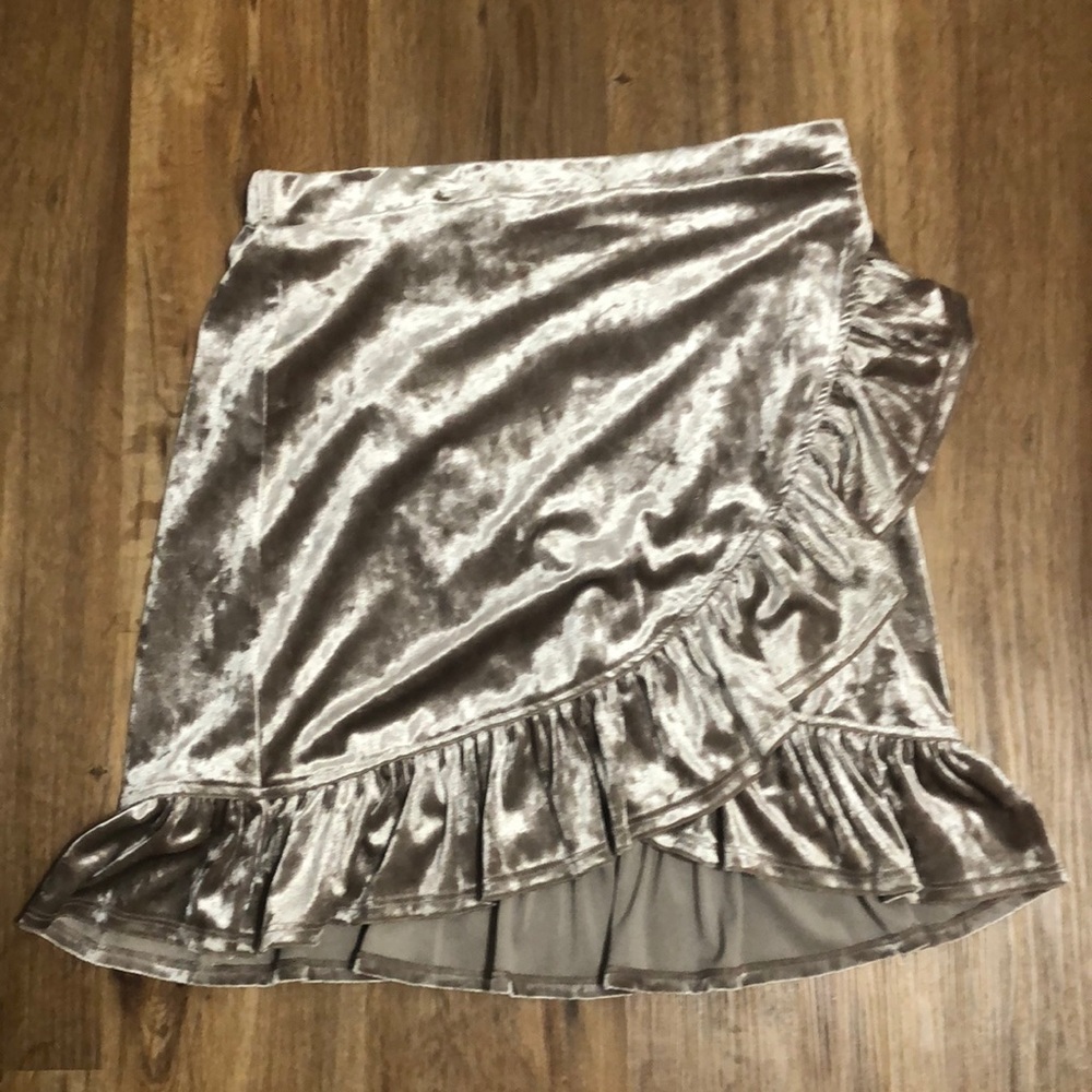 H&M Velvet Skirt
